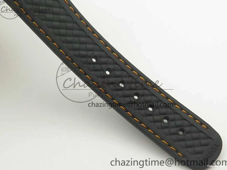 0411 SmoothTexture Aqua Terra 150M Master Chronometers VSF 1:1 Best Edition White Dial Orange Hand on Black Rubber Strap A8900 Super Clone 8011